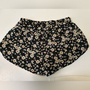 Ambiance Apparel L Daisy Black Shorts